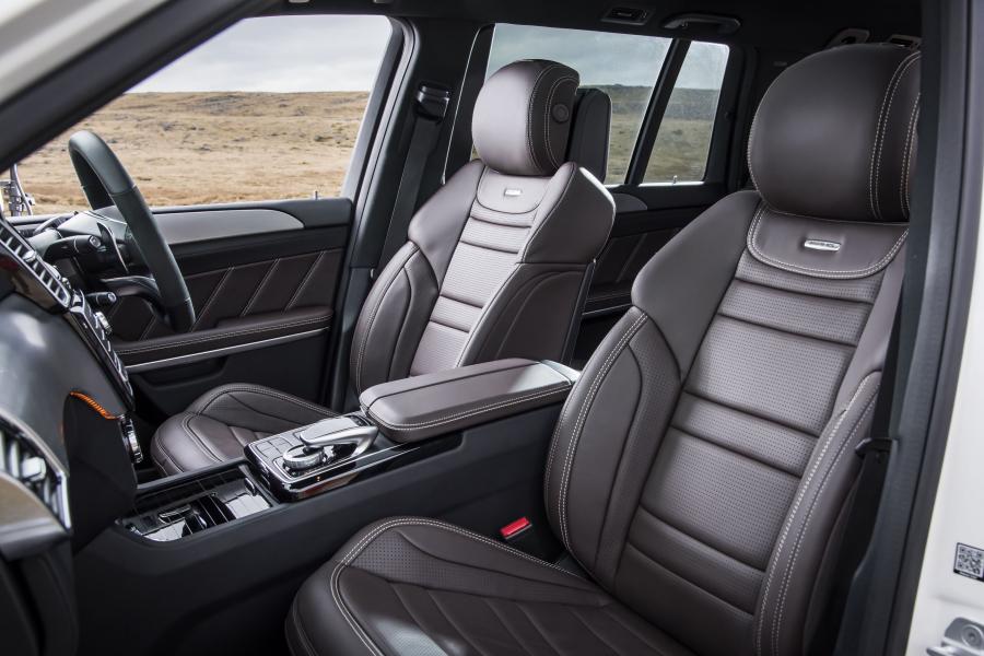 Mercedes-AMG GLS63 4Matic 2016 года  (UK) (фото 11 из 24)